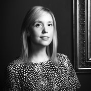 rsz_sophie_bragg_headshot_bw_2_cropped